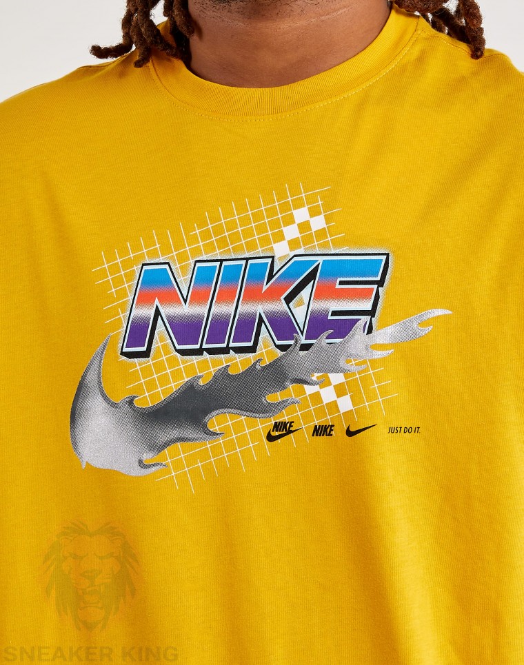 Футболка Nike graphic logo t-shirt